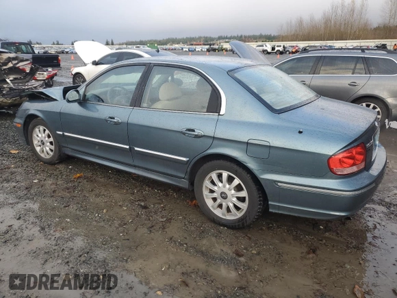 2005 Hyundai Sonata GLS with VIN KMHWF35H75A100960, listed as a Copart auction lot 81070954 with 133,919 mi miles and Salvage Title. Bid and sale history available at carsss.com. Image 2.