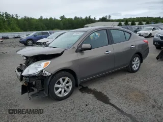 2012 Nissan Versa SL with VIN 3N1CN7AP5CL829210, listed as a Copart auction lot 59029455 with 104,245 mi miles and Salvage title. Bid and sale history available at DreamBid. Image 1.