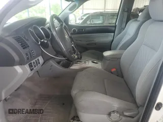 2009 Toyota Tacoma with VIN 3TMMU52N69M015298, listed as a Copart auction lot 54729255 with 341,477 mi miles and Salvage title. Bid and sale history available at DreamBid. Image 7.
