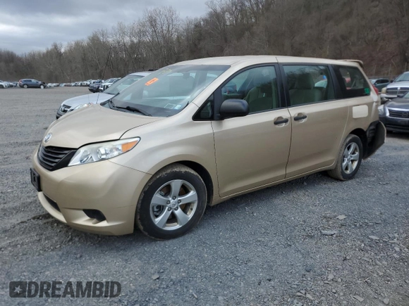 2012 Toyota Sienna with VIN 5TDZK3DC1CS260416, listed as a Copart auction lot 52860155 with 140,714 mi miles and Salvage Title. Bid and sale history available at carsss.com. Image 1.