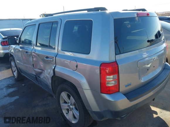 2017 Jeep Patriot Sport with VIN 1C4NJPBB8HD132437, listed as a IAAI auction lot 41429955 with 141,243 mi miles. Bid and sale history available at carsss.com. Image 3.