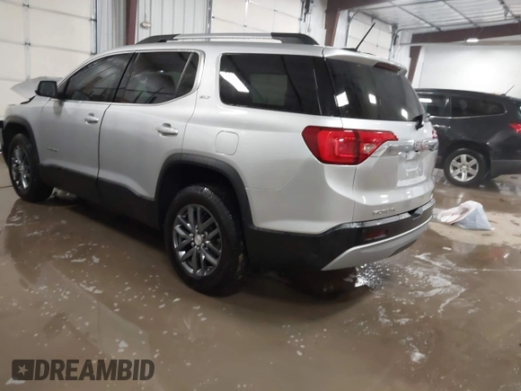 2017 GMC Acadia SLT with VIN 1GKKNMLA6HZ197659, listed as a IAAI auction lot 41556651 with 30,515 mi miles. Bid and sale history available at carsss.com. Image 3.