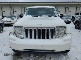 2008 Jeep Liberty Limited with VIN 1J8GN58K78W186575, listed as a Copart auction lot 45982345 with 139,813 mi miles and Salvage Title. Bid and sale history available at DreamBid. Image 5.