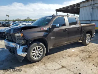 2019 Chevrolet Silverado 1500 LT with VIN 3GCUYDED3KG125831, listed as a Copart auction lot 84167334 with 119,082 mi miles and Salvage Title. Bid and sale history available at carsss.com. Image 1.