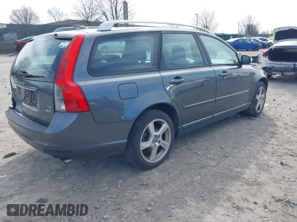 2008 Volvo V50 R-Design с VIN YV1MJ672X82396439, выставлен на аукционе IAAI как лот 41586200 с пробегом 110 267 миль миль и . История ставок и продаж доступна на DreamBid. Изображение 4.