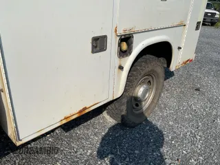 2013 Ford F-250 XL with VIN 1FDBF2B60DEA26915, listed as a IAAI auction lot 42674430 with 111,183 mi miles and . Bid and sale history available at DreamBid. Image 13.