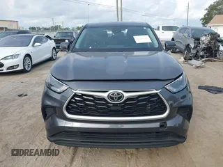2022 Toyota Highlander L with VIN 5TDCZRAH1NS103623, listed as a IAAI auction lot 42233144 with 41,749 mi miles and . Bid and sale history available at DreamBid. Image 13.