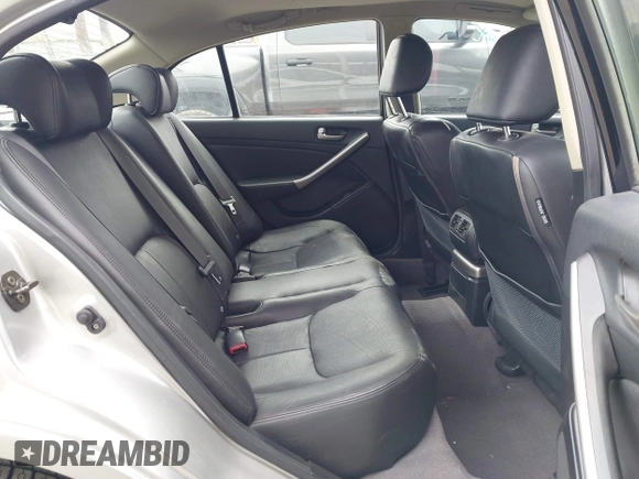2004 Infiniti G35 w/Leather with VIN JNKCV51E94M108717, listed as a IAAI auction lot 42056340 with 109,987 mi miles and . Bid and sale history available at DreamBid. Image 8.