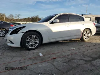2015 Infiniti Q40 with VIN JN1CV6AP5FM502505, listed as a Copart auction lot 81280014 with 99,606 mi miles and Salvage Title. Bid and sale history available at carsss.com. Image 1.