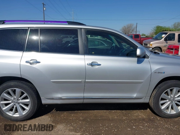 2012 Toyota Highlander Limited with VIN JTEDC3EH6C2007841, listed as a IAAI auction lot 41766616 with 128,089 mi miles and . Bid and sale history available at DreamBid. Image 12.