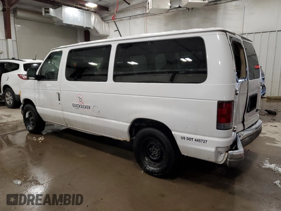 2003 Ford Econoline Passenger XL with VIN 1FMRE11LX3HB62226, listed as a Copart auction lot 45860925 with 308,385 mi miles and Non repairable. Bid and sale history available at DreamBid. Image 2.