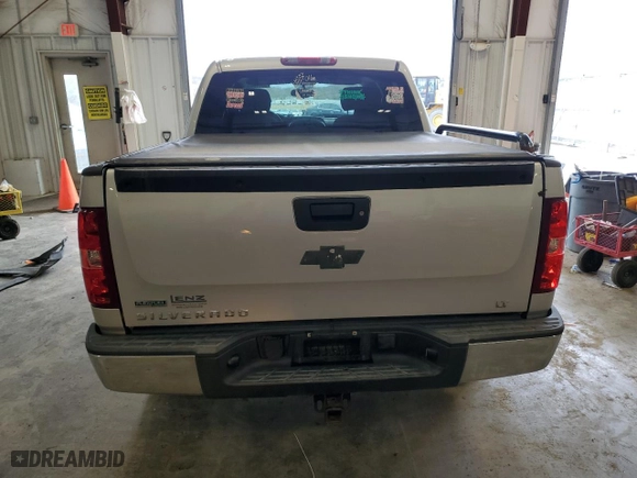 2010 Chevrolet Silverado 1500 LT with VIN 3GCRKSE33AG274094, listed as a Copart auction lot 53919455 with 164,537 mi miles and Clean Title. Bid and sale history available at carsss.com. Image 6.