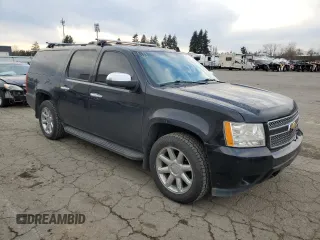 2008 Chevrolet Suburban LT w/3LT with VIN 1GNFK16318J239338, listed as a Copart auction lot 42444485 with 222,230 mi miles and Salvage Title. Bid and sale history available at carsss.com. Image 4.