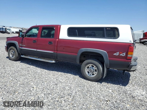 2004 GMC Sierra 2500HD z VIN 1GTHK23154F118397, wystawiony jako Copart lot #57627955 z przebiegiem 208 949 mil mil oraz Szkoda całkowita • Salvage title. Historia ofert i sprzedaży dostępna na DreamBid. Obrazek 2.