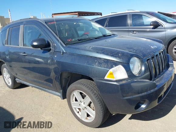 2007 Jeep Compass Sport with VIN 1J8FF47W27D110618, listed as a IAAI auction lot 42195311 with 135,128 mi miles and . Bid and sale history available at carsss.com. Image 1.