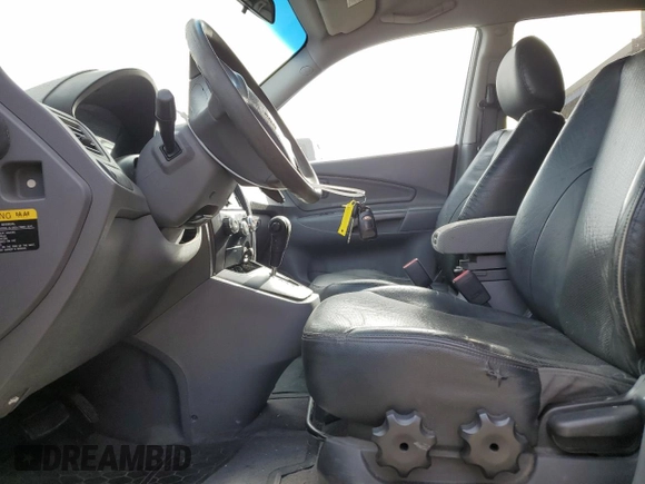 2005 Hyundai Tucson GL with VIN KM8JM12B85U146753, listed as a Copart auction lot 50213995 with 107,260 mi miles and Clean Title. Bid and sale history available at carsss.com. Image 7.