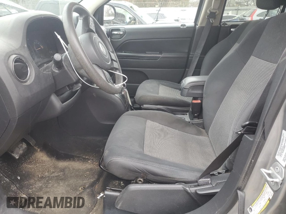 2016 Jeep Compass Sport with VIN 1C4NJDBB6GD557524, listed as a Copart auction lot 44436375 with 166,281 mi miles and Salvage Title. Bid and sale history available at carsss.com. Image 7.