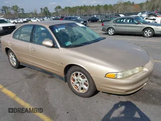 2002 Oldsmobile Intrigue GL with VIN 1G3WS52H52F157544, listed as a IAAI auction lot 41786774 with 67,008 mi miles. Bid and sale history available at carsss.com. Image 1.