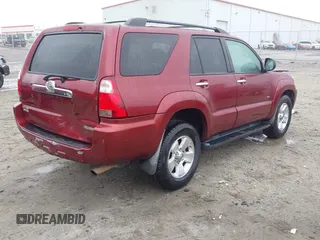 2008 Toyota 4Runner SR5 with VIN JTEZU14R78K004536, listed as a IAAI auction lot 41542110 with 219,297 mi miles. Bid and sale history available at carsss.com. Image 4.
