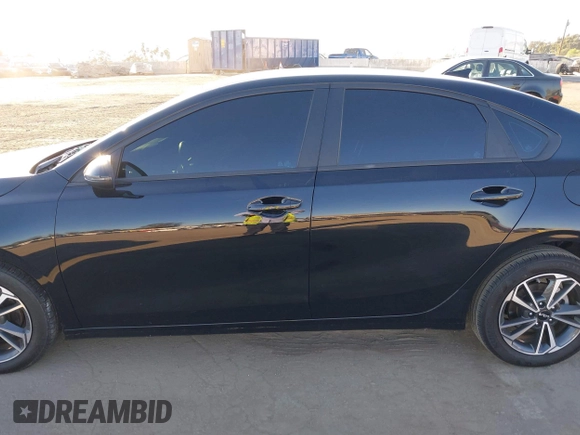 2023 Kia Forte LXS with VIN 3KPF24AD7PE680915, listed as a IAAI auction lot 40741003 with 16,770 mi miles and . Bid and sale history available at DreamBid. Image 14.