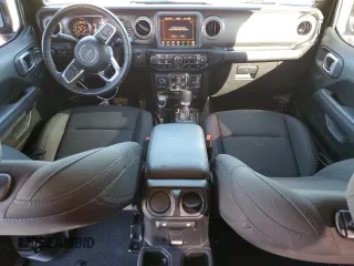 2022 Jeep Wrangler Unlimited Sahara with VIN 1C4HJXEN5NW145438, listed as a Copart auction lot 84207384 with 38,964 mi miles and Non repairable. Bid and sale history available at DreamBid. Image 8.