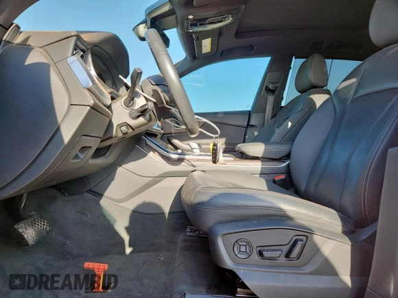 2021 Audi Q8 Prestige with VIN WA1FVAF17MD021762, listed as a Copart auction lot 61082515 with 69,968 mi miles and Salvage title. Bid and sale history available at DreamBid. Image 7.
