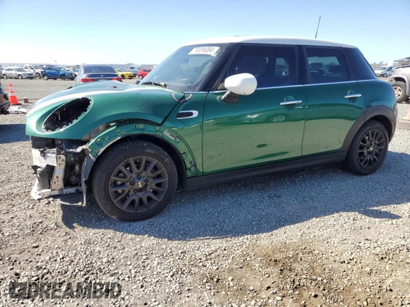 2021 MINI Hardtop 4 Door Oxford Edition с VIN WMWXU7C04M2N55158, выставлен на аукционе Copart как лот 79089084 с пробегом 50 102 миль миль и Списание • Salvage title. История ставок и продаж доступна на DreamBid. Изображение 1.