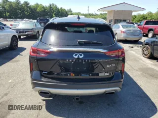 2021 Infiniti QX50 Essential with VIN 3PCAJ5CB3MF119468, listed as a Copart auction lot 61561645 with 56,347 mi miles and Salvage title. Bid and sale history available at DreamBid. Image 6.