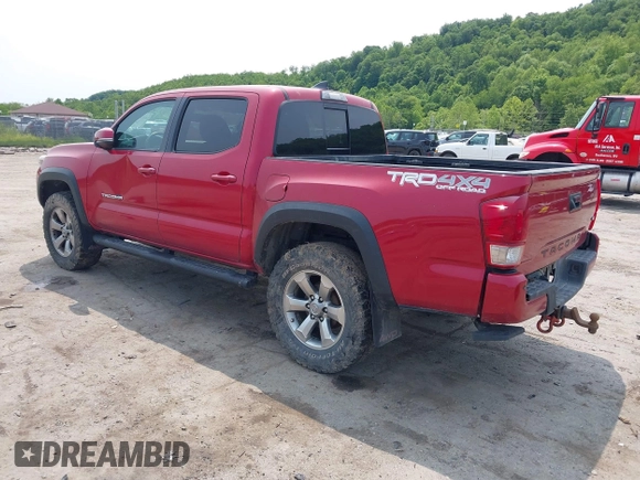2017 Toyota Tacoma SR5 z VIN 3TMCZ5AN5HM066093, wystawiony jako IAAI lot #42370102 z przebiegiem 115 327 mil mil oraz . Historia ofert i sprzedaży dostępna na DreamBid. Obrazek 3.
