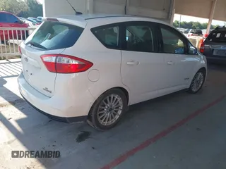 2013 Ford C-Max SE z VIN 1FADP5AU2DL541573, wystawiony jako IAAI lot #42233822 z przebiegiem 127 650 mil mil oraz . Historia ofert i sprzedaży dostępna na DreamBid. Obrazek 4.