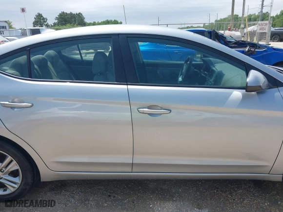 2020 Hyundai Elantra SEL with VIN 5NPD84LF8LH593390, listed as a IAAI auction lot 42042718 with 41,938 mi miles. Bid and sale history available at carsss.com. Image 14.