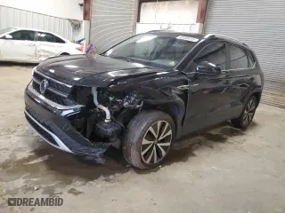 2022 Volkswagen Taos SE with VIN 3VVRX7B20NM087950, listed as a Copart auction lot 45040415 with 50,456 mi miles and Salvage Title. Bid and sale history available at carsss.com. Image 1.