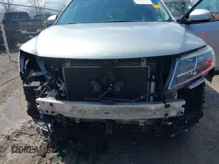 2014 Nissan Pathfinder S with VIN 5N1AR2MM3EC613959, listed as a IAAI auction lot 41966935 with 121,521 mi miles and . Bid and sale history available at DreamBid. Image 6.