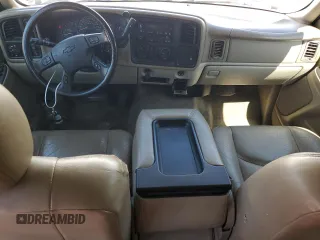 2005 Chevrolet Tahoe Z71 z VIN 1GNEK13Z95R276428, wystawiony jako Copart lot #56742615 z przebiegiem 200 772 mil mil oraz Szkoda całkowita • Salvage title. Historia ofert i sprzedaży dostępna na DreamBid. Obrazek 8.