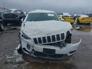 2021 Jeep Cherokee Latitude z VIN 1C4PJMCB8MD125181, wystawiony jako IAAI lot #41273576 z przebiegiem 47 550 mil mil oraz . Historia ofert i sprzedaży dostępna na DreamBid. Obrazek 12.