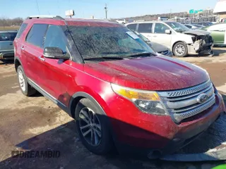 2013 Ford Explorer XLT with VIN 1FM5K7D90DGB83684, listed as a IAAI auction lot 41556438 with 173,611 mi miles. Bid and sale history available at carsss.com. Image 1.