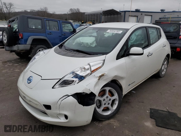 2015 Nissan LEAF SV with VIN 1N4AZ0CPXFC304470, listed as a Copart auction lot 70334702 with 60,331 mi miles. Bid and sale history available at carsss.com. Image 1.