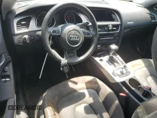 2013 Audi A5 Premium Plus z VIN WAULFAFR3DA000708, wystawiony jako Copart lot #54223445 z przebiegiem 98 742 mil mil oraz Czysty tytuł • Clean title. Historia ofert i sprzedaży dostępna na DreamBid. Obrazek 8.