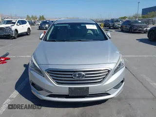 2016 Hyundai Sonata SE with VIN 5NPE24AF2GH386525, listed as a IAAI auction lot 42429207 with 125,833 mi miles and . Bid and sale history available at DreamBid. Image 13.