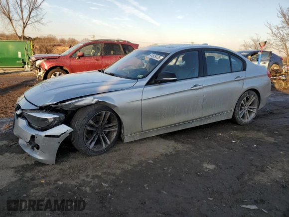 2013 BMW 3 Series 328i xDrive with VIN WBA3B5G51DNS05662, listed as a Copart auction lot 41979335 with 133,379 mi miles and Salvage Title. Bid and sale history available at carsss.com. Image 1.