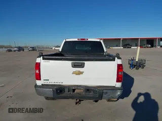 2011 Chevrolet Silverado 1500 Work Truck with VIN 1GCRKPE36BZ286772, listed as a IAAI auction lot 41362177 with 122,327 mi miles and . Bid and sale history available at DreamBid. Image 16.