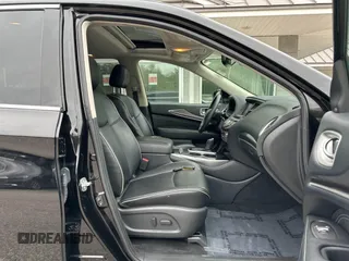 2020 Infiniti QX60 Luxe with VIN 5N1DL0MM1LC529252, listed as a IAAI auction lot 42315801 with 183,499 mi miles and . Bid and sale history available at DreamBid. Image 5.