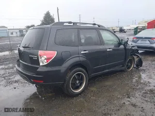 2012 Subaru Forester 2.5X Limited with VIN JF2SHAEC0CH436994, listed as a IAAI auction lot 41472765 with 125,606 mi miles. Bid and sale history available at carsss.com. Image 4.