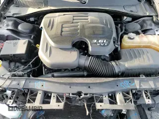 2019 Chrysler 300 Limited with VIN 2C3CCAEG0KH577629, listed as a Copart auction lot 70334655 with 69,361 mi miles and Salvage title. Bid and sale history available at DreamBid. Image 14.