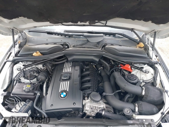 2008 BMW 5 Series 535i with VIN WBANW13578CZ77127, listed as a IAAI auction lot 41949272 with 142,258 mi miles and . Bid and sale history available at carsss.com. Image 10.