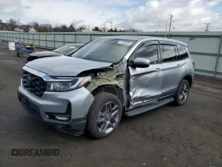 2023 Honda Passport EX-L with VIN 5FNYF8H57PB001772, listed as a Copart auction lot 51425605 with 16,250 mi miles and Salvage Title. Bid and sale history available at carsss.com. Image 1.