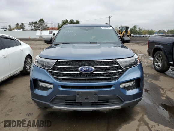 2020 Ford Explorer XLT with VIN 1FMSK8DH6LGA42861, listed as a Copart auction lot 53806025 with 61,283 mi miles and Salvage Title. Bid and sale history available at DreamBid. Image 5.