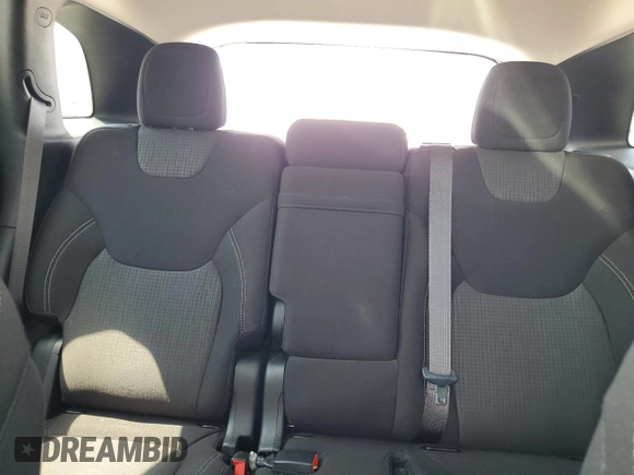 2017 Jeep Cherokee Latitude with VIN 1C4PJLCB7HW613803, listed as a Copart auction lot 58072565 with 122,321 mi miles and Salvage title. Bid and sale history available at DreamBid. Image 10.