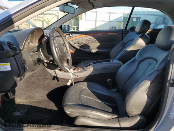 2007 Mercedes-Benz CLK 350 with VIN WDBTK56F67F226727, listed as a Copart auction lot 83053944 with 92,829 mi miles and Non Repairable. Bid and sale history available at DreamBid. Image 7.