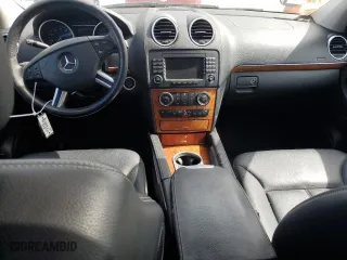 2007 Mercedes-Benz GL-Class with VIN 4JGBF22E47A242219, listed as a Copart auction lot 71835974 with 152,354 mi miles and Salvage Title. Bid and sale history available at carsss.com. Image 8.